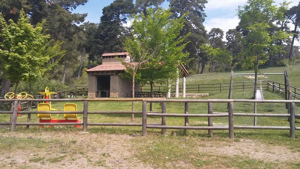 Guadalaviar Casa Rural Martina旅馆 外观 照片